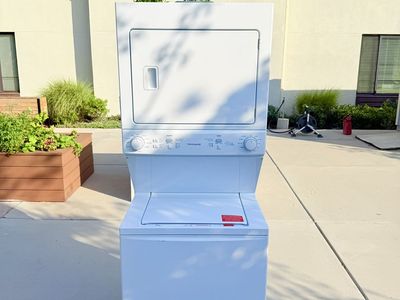 FRIGIDAIRE washer and electric dryer combo
