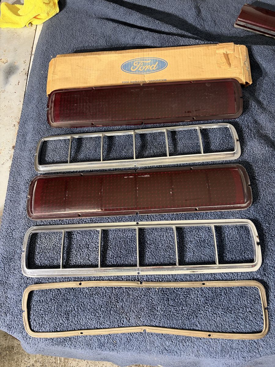 1968 Ford Mustang Shelby GT500 GT/CS NOS Taillight Lens & Bezel set