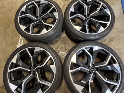 OEM RSQ8 Wheels and Continental Tires 295/35/23