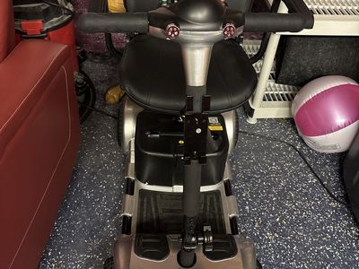ESK8TE Electric Mobility Scooter for Adults, Silver, 3-Wheel, Portable, Foldable, Lightweight