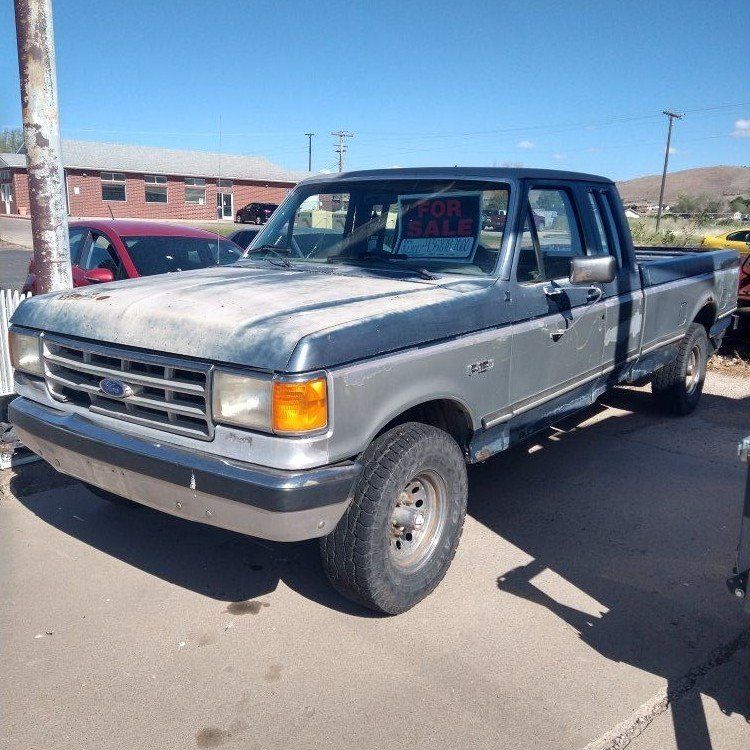 1987 FORD F150 XLT Lariat