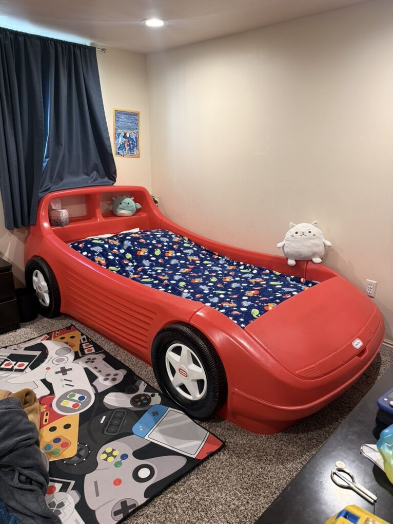 Kids Car Bed