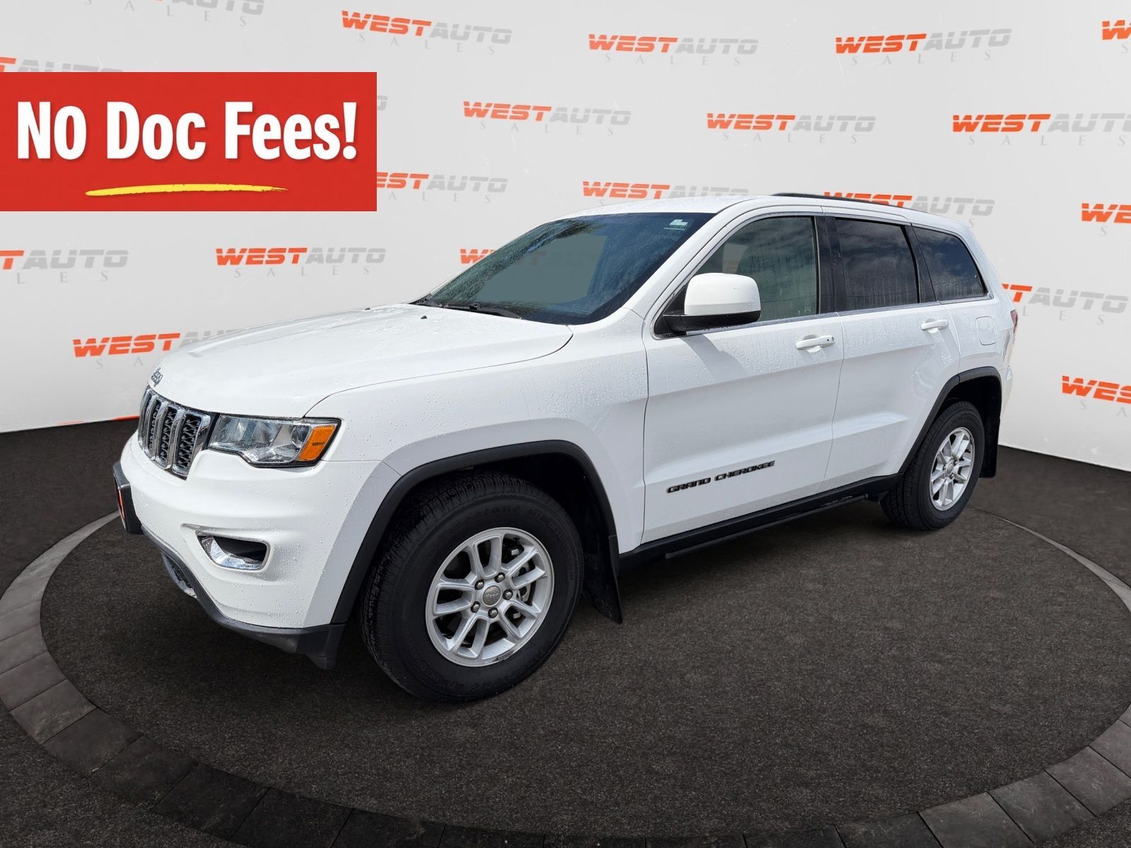 2020 Jeep Grand Cherokee Laredo
