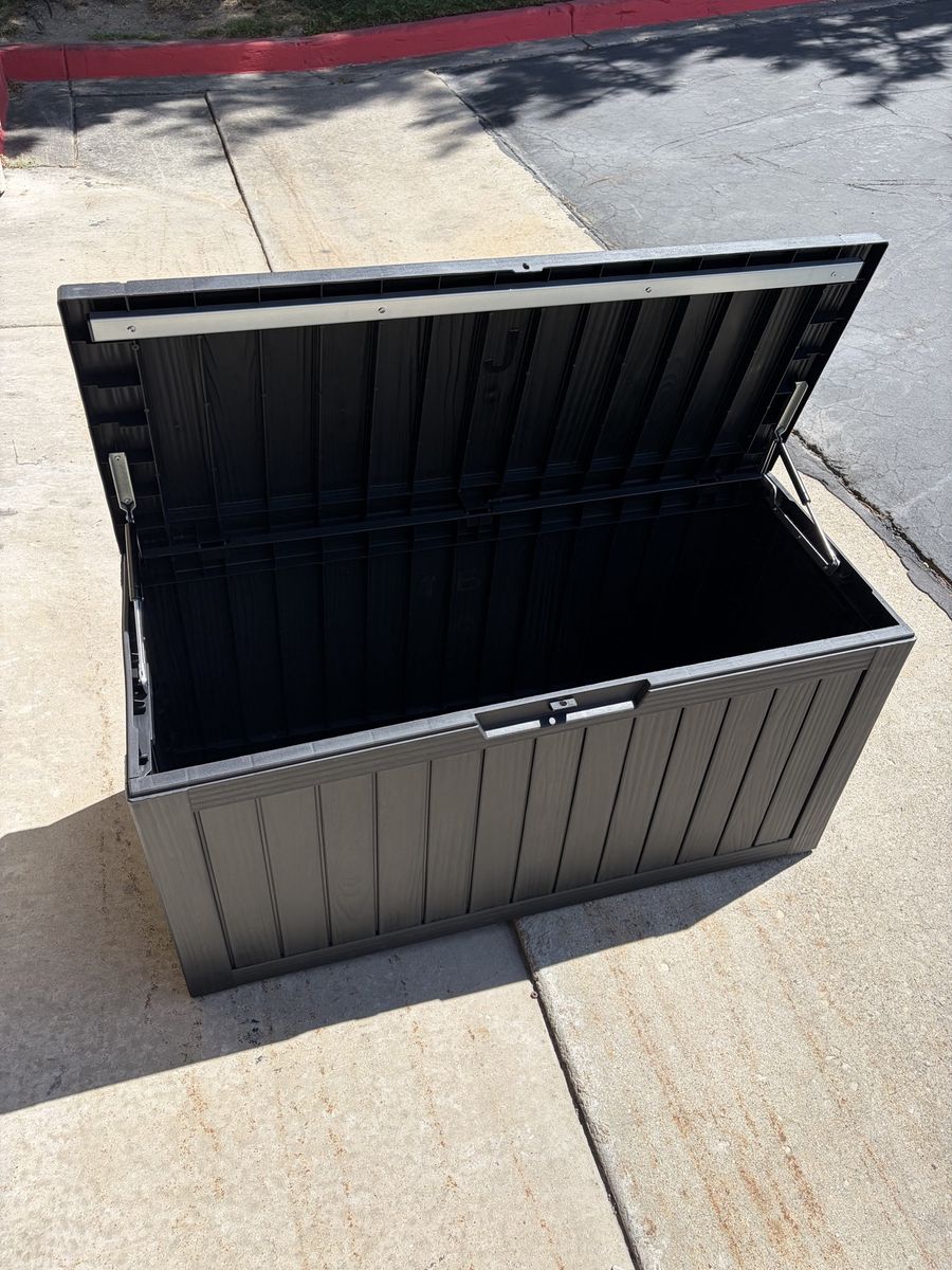 Large Black Plastic Outdoor Storage Box Deck Box