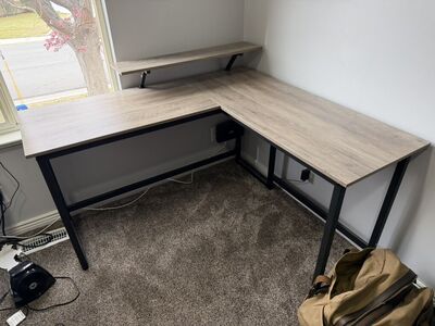 Corner Desk w/ laptop stand