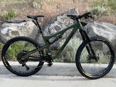 2018 Santa Cruz Bronson Carbon C - Large