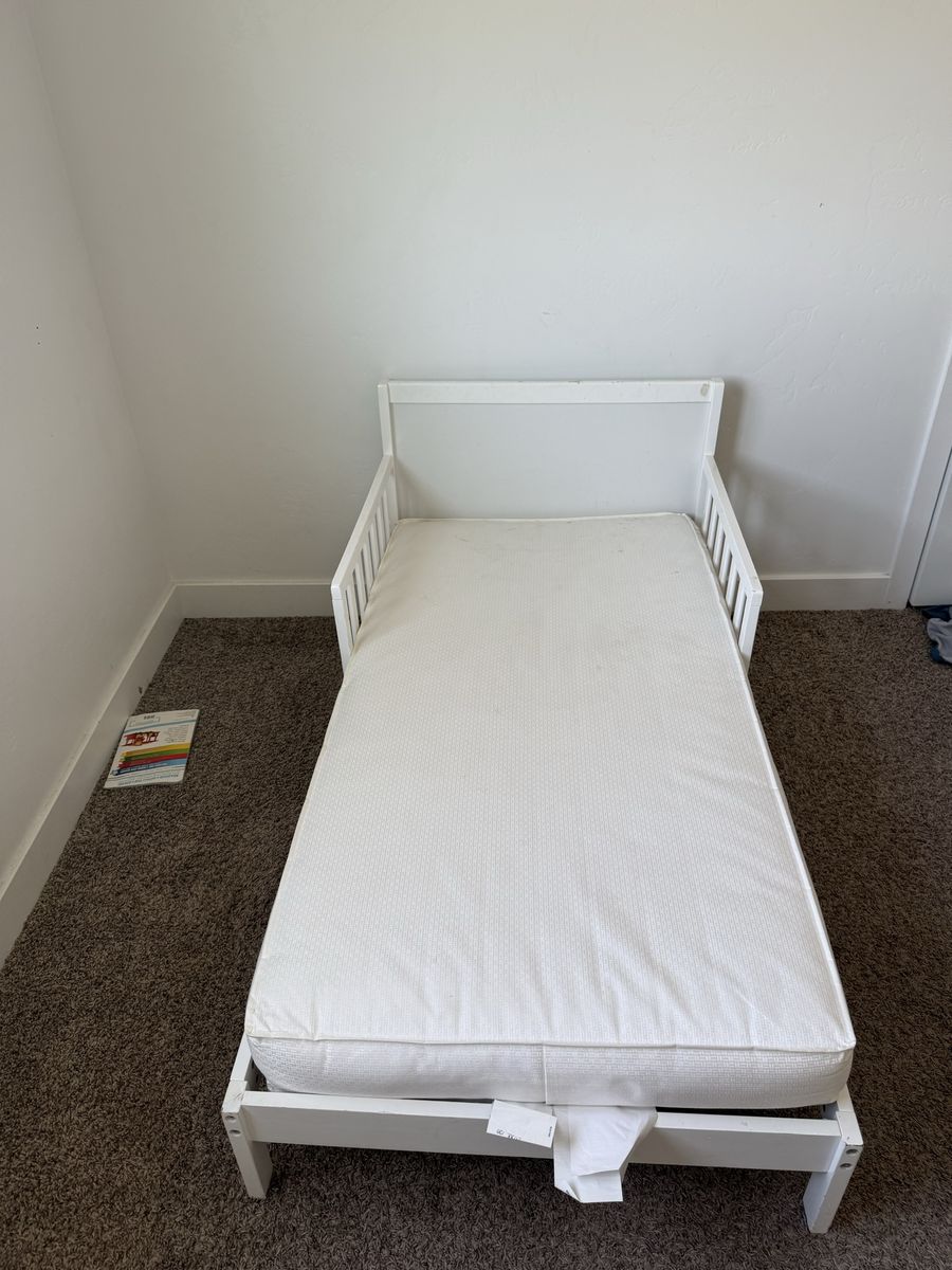 White Wooden Toddler Bed Frame with Mattress & Safety Guardrails
