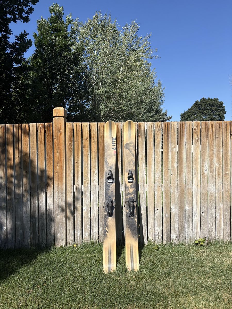 Main image 6