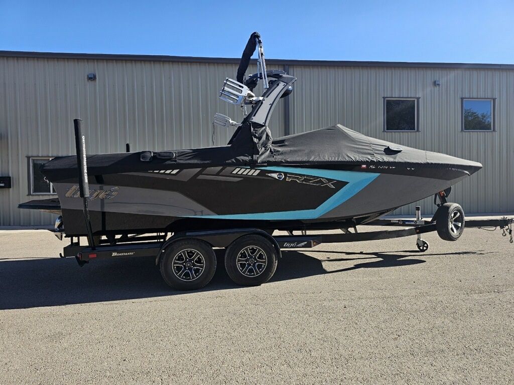 2018 Tige RZX2 Wake Boat with Trailer