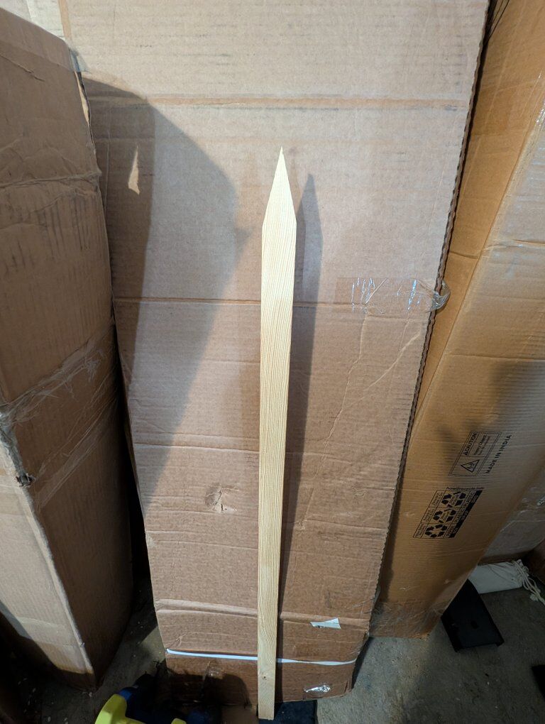 Lath Stakes / 100 Wooden Picket Slats