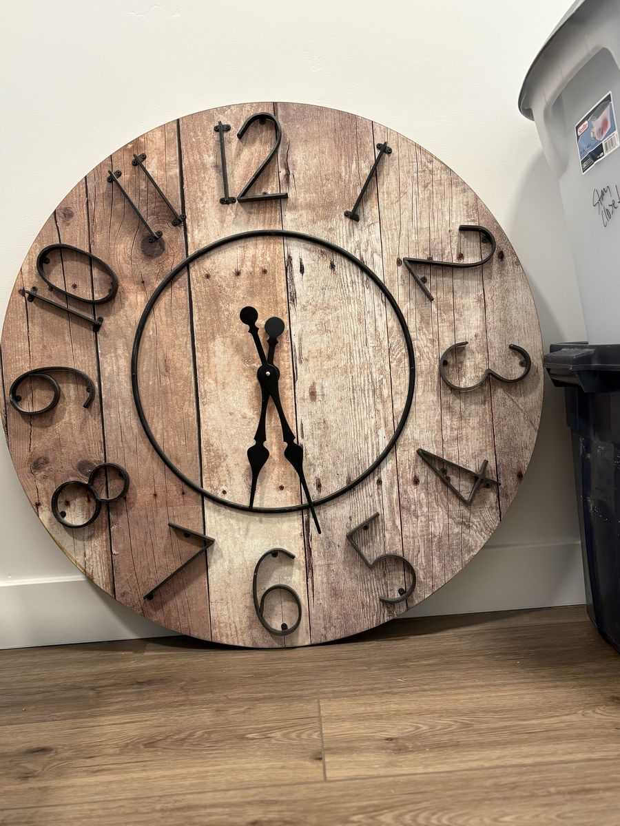 Large 32” farmhouse clock