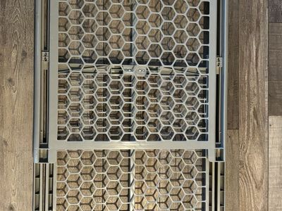Expandable Dog Gate