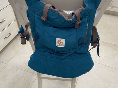 Ergobaby Baby Carrier