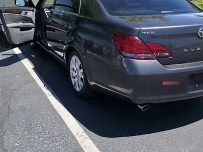 2008 Toyota Avalon XLS
