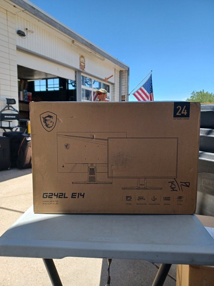 MSI gaming LCD monitor