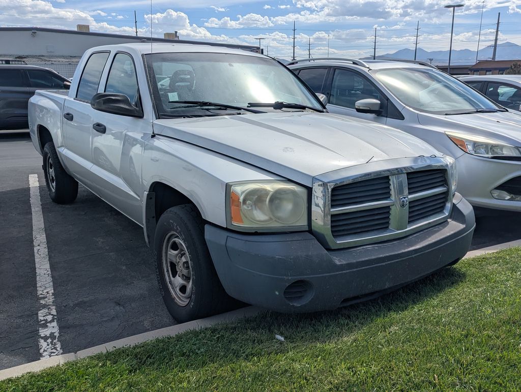 2005 Dodge Dakota ST