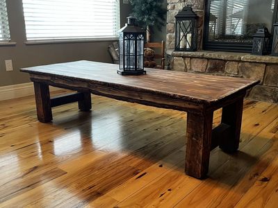RUSTIC COFFEE TABLE