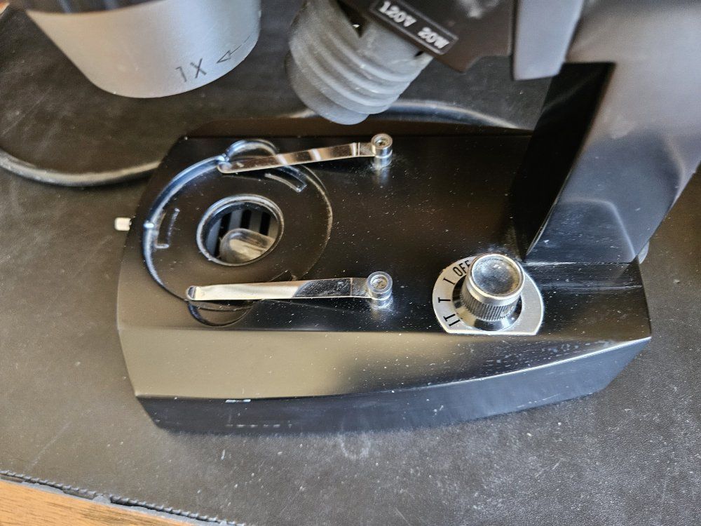 Main image 4