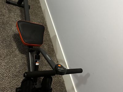 Cedars Hydraulic Rowing Machine with Digital Monitor and Adjustable Resistance