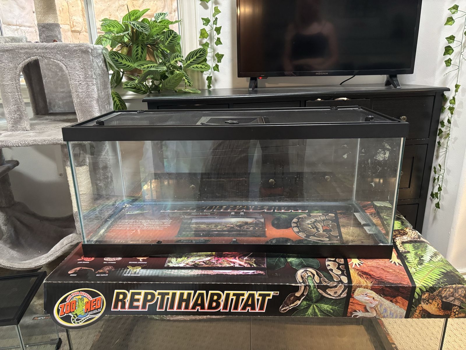 Zoo Med ReptiHabitat 10 Gallon Reptile Tank/Terrarium with Screen Top