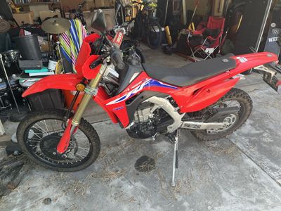 Honda 450 CRF 2022 street legal dirtbike