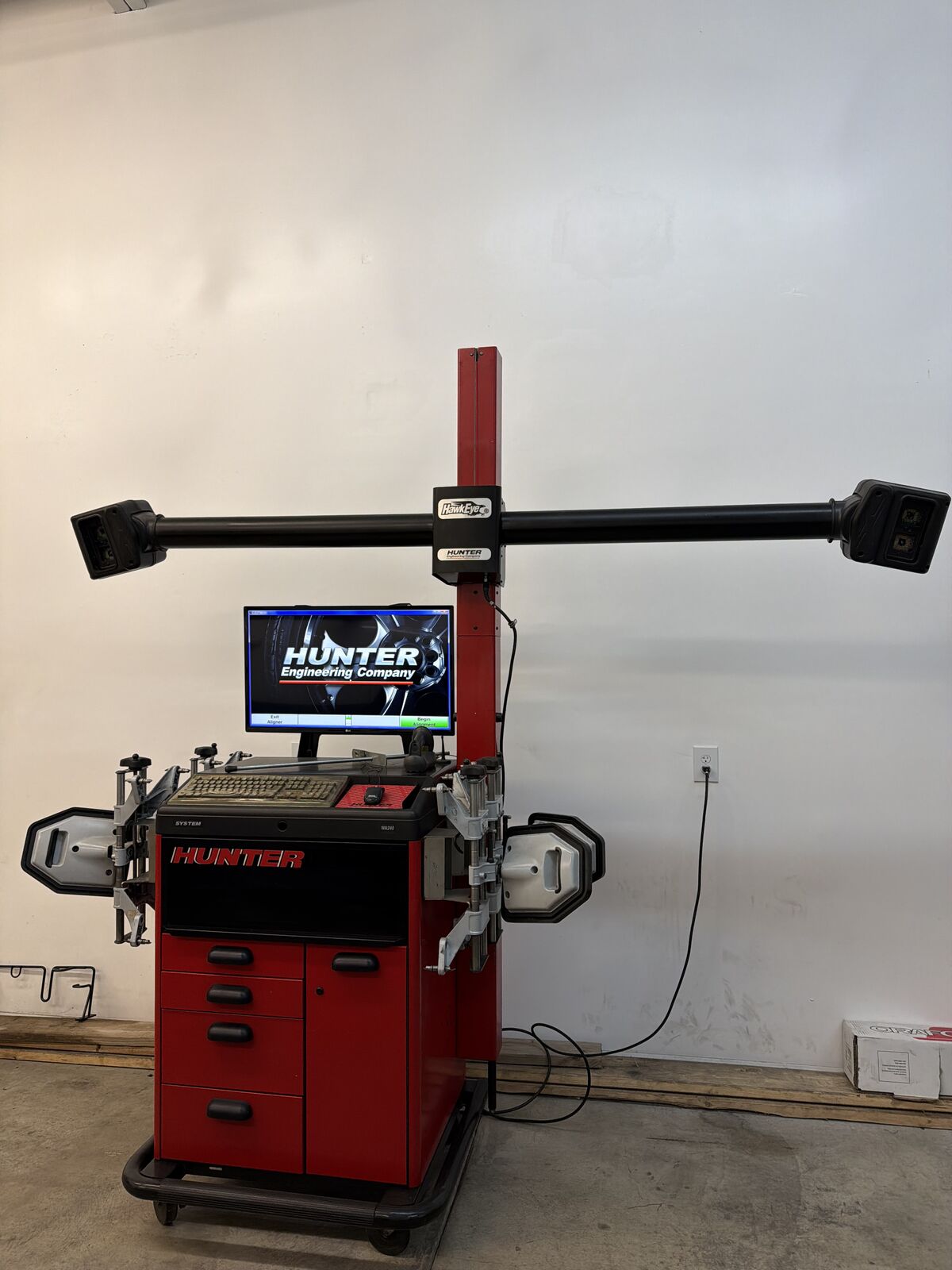 Hunter WA240 Alignment Machine