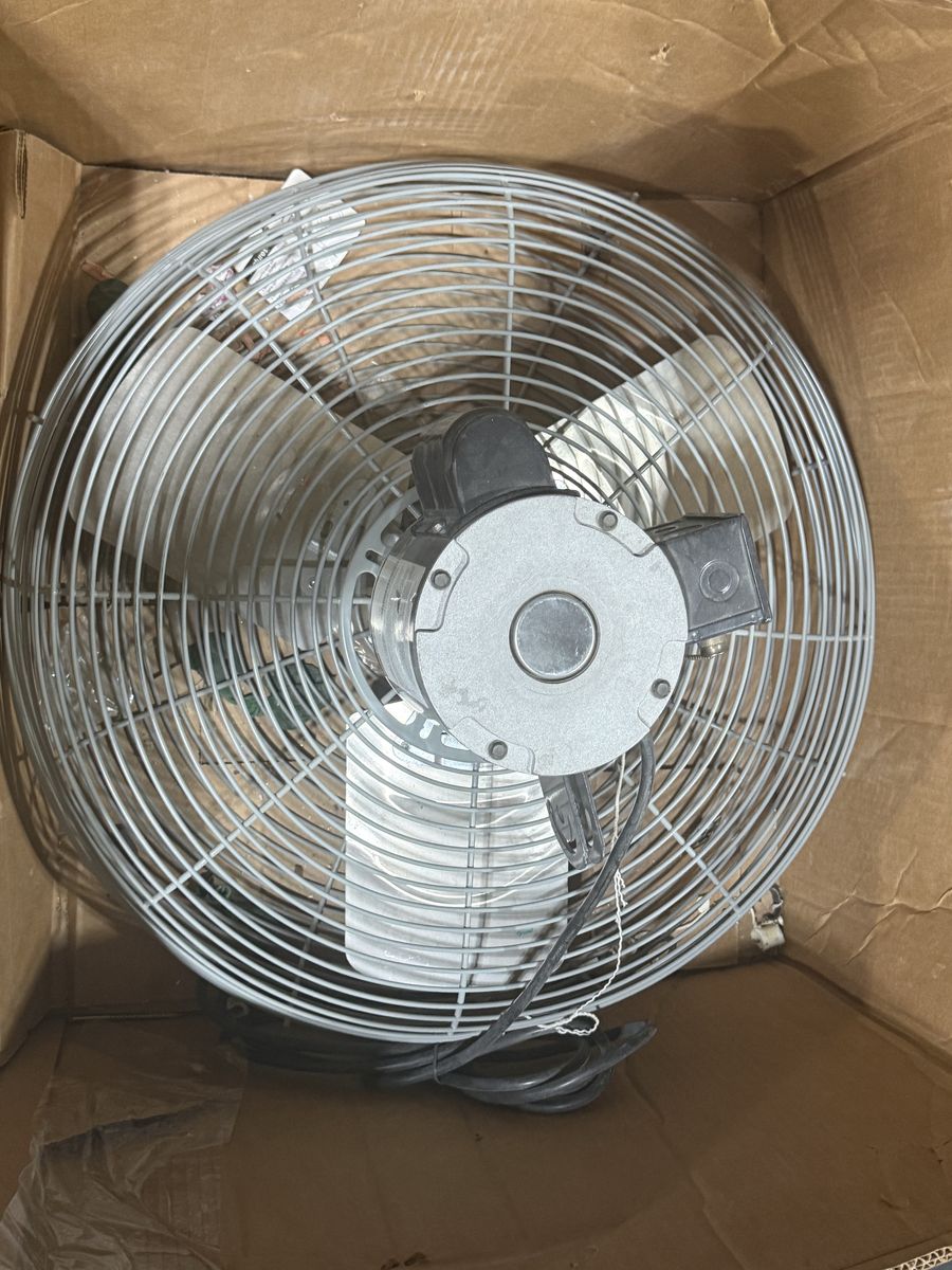 Dayton 20" Industrial Fan