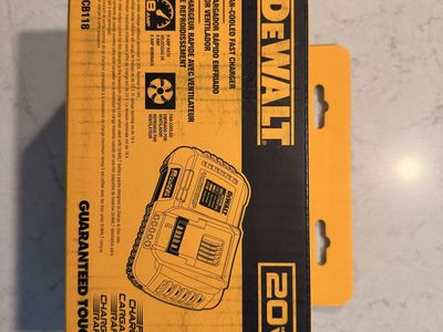 Dewalt 20v Fast Charger (New in sealed box)