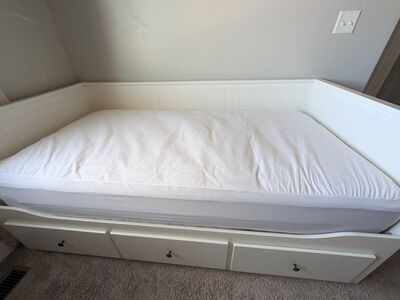 Twin Sized IKEA Daybed with Trundle