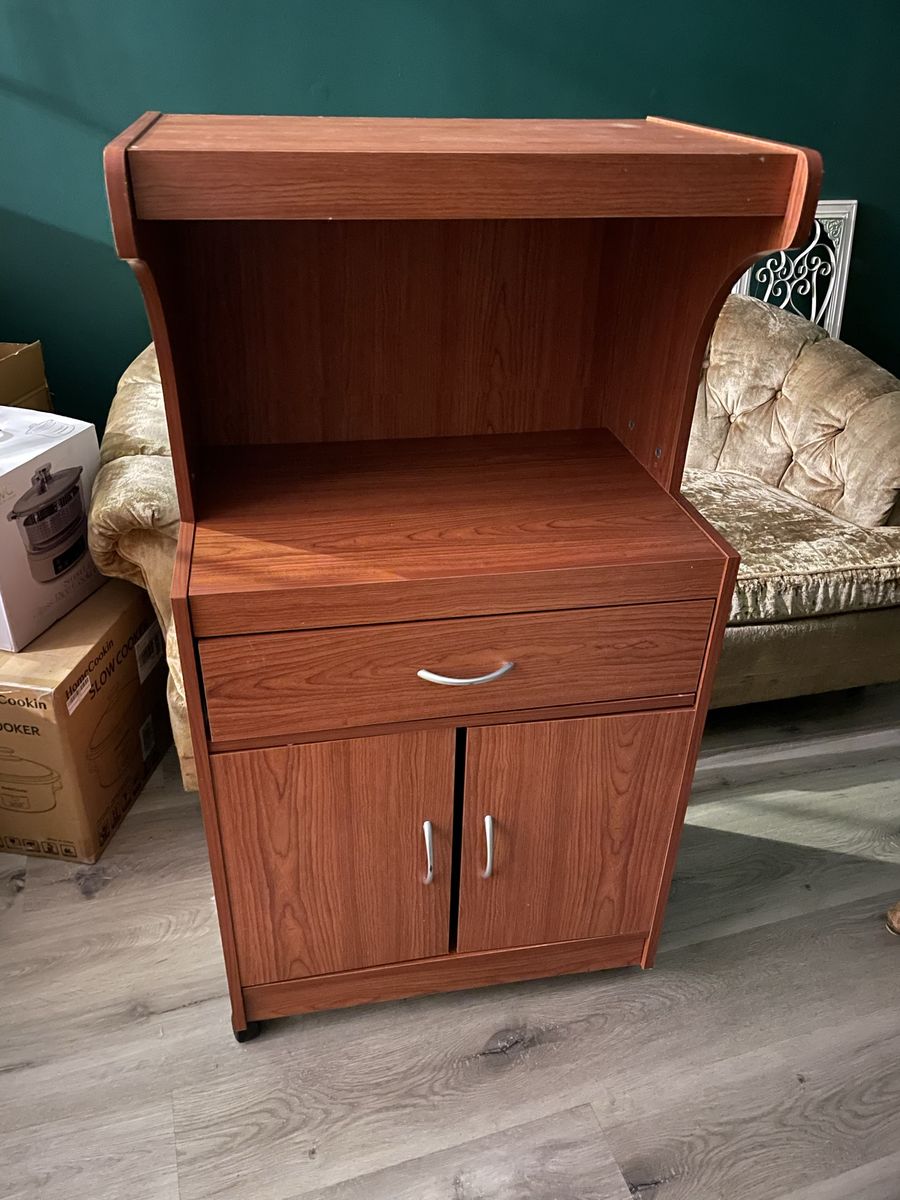 Microwave Cart / Kitchen Storage Cabinet on Wheels