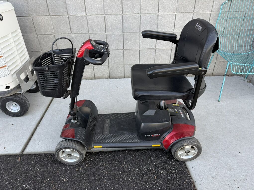 Pride Go Go Mobility Scooter Electric Wheelchair