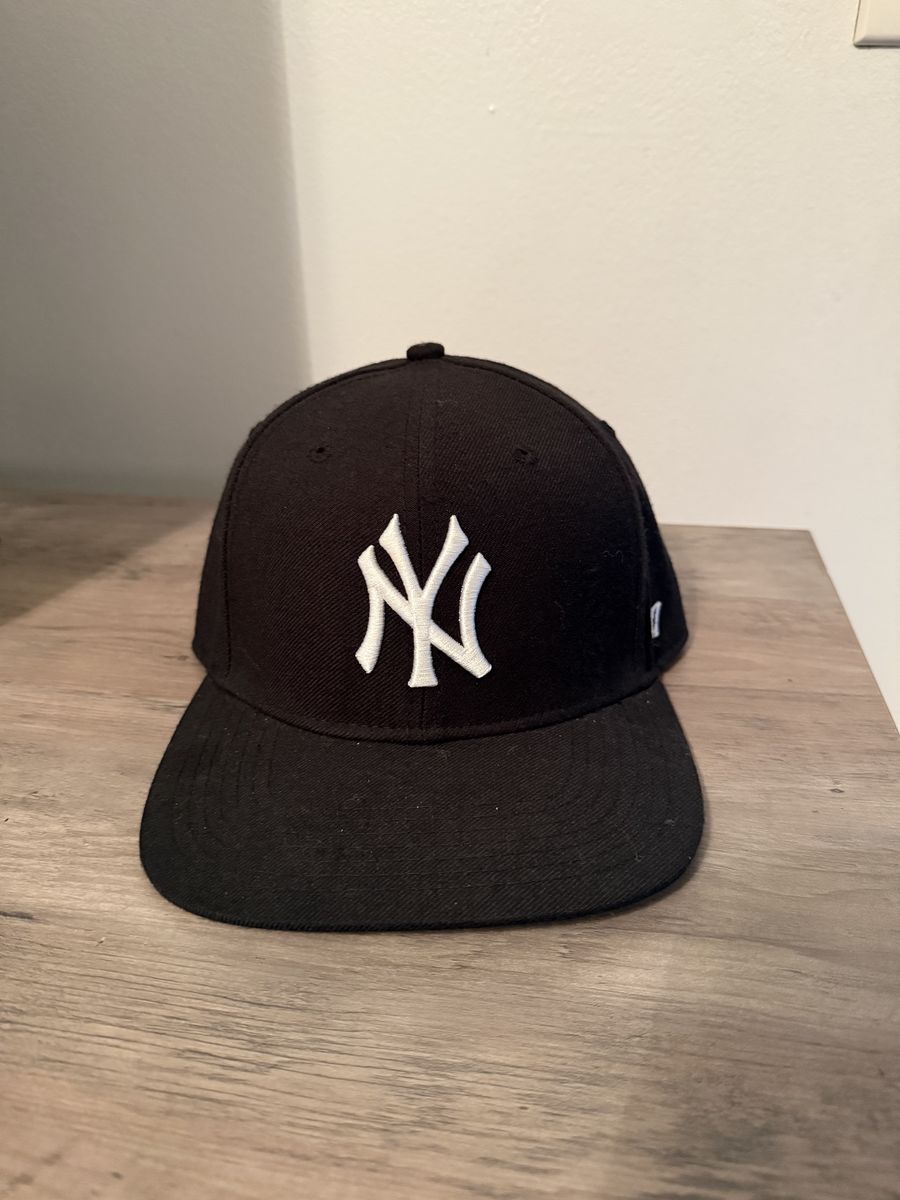 Black New York Yankees Snapback