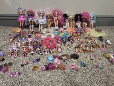 Massive LOL Doll & OMG Doll Lot Bundle (with lots of accessories & etc)
