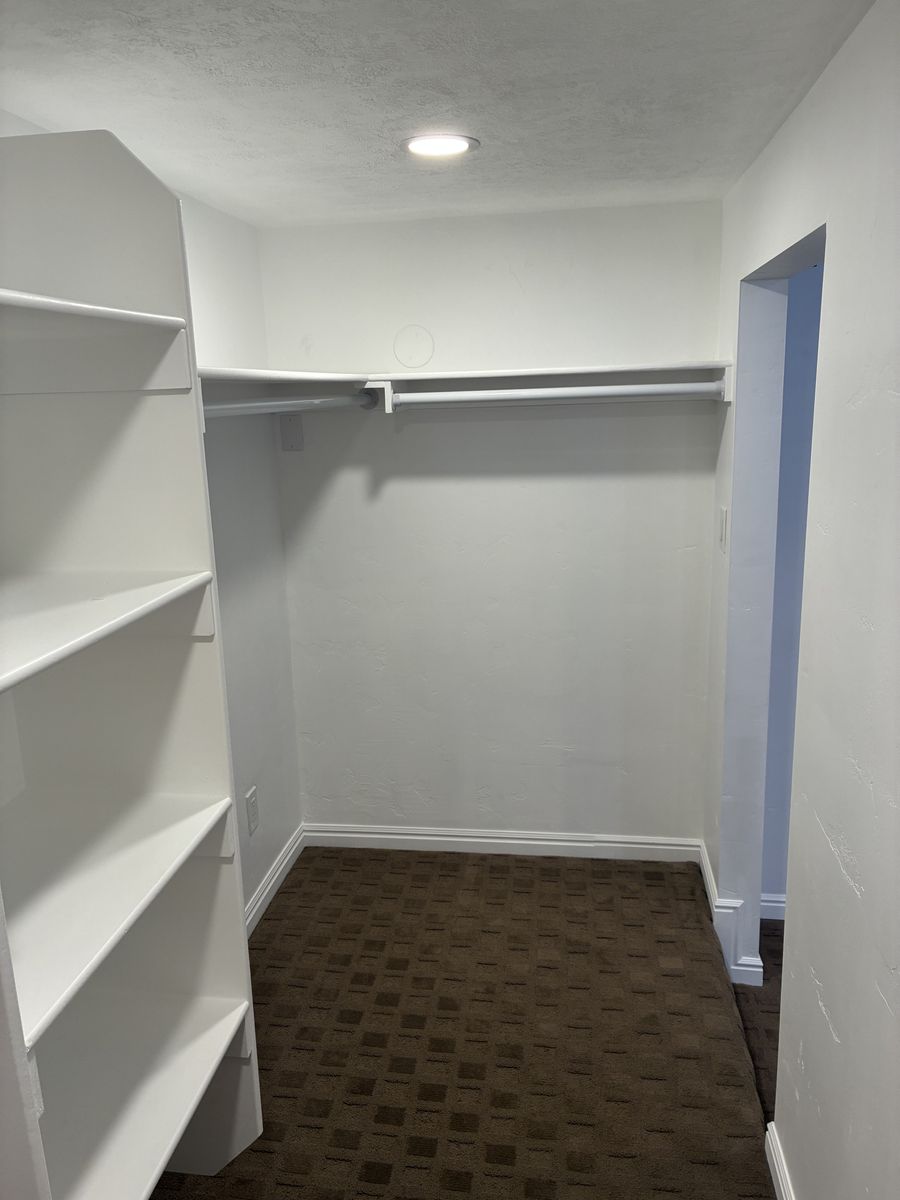 Main image 11