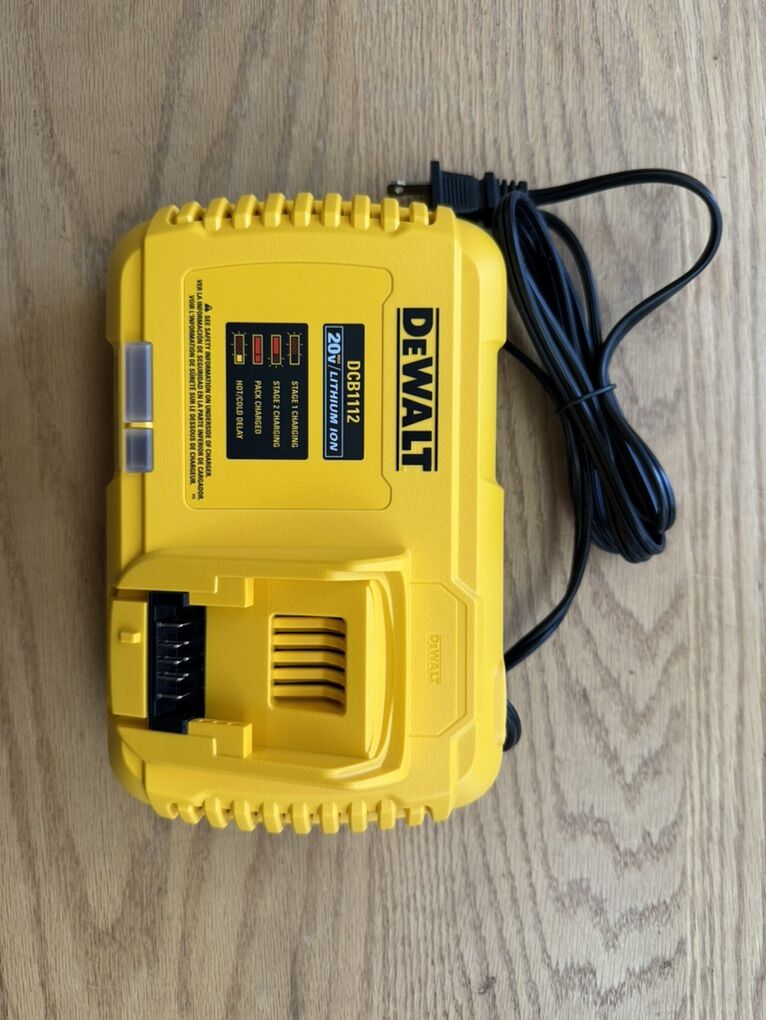 Dewalt Fastest Charger 20v/60v 12ah