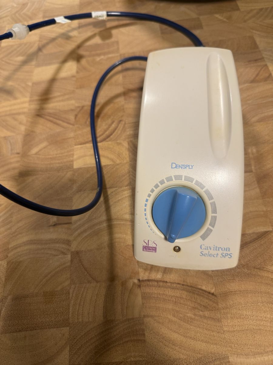 Dentsply Cavitron with Reservoir Pump