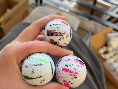 3 Taylormade Speedsoft golf balls