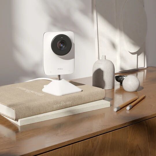 Miku Pro Smart Baby Monitor with Floor Stand 1659433 #94628