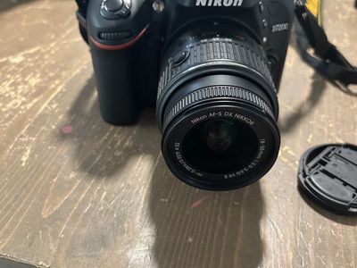 Nikon D7200 DSLR Camera with AF-S DX NIKKOR 18-55mm f/3.5-5.6 VR II Lens