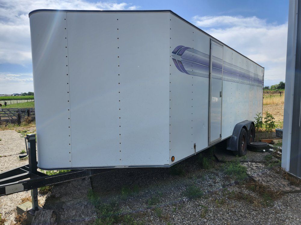 Oceana Trailers White Enclosed Cargo Trailer - Good Condition
