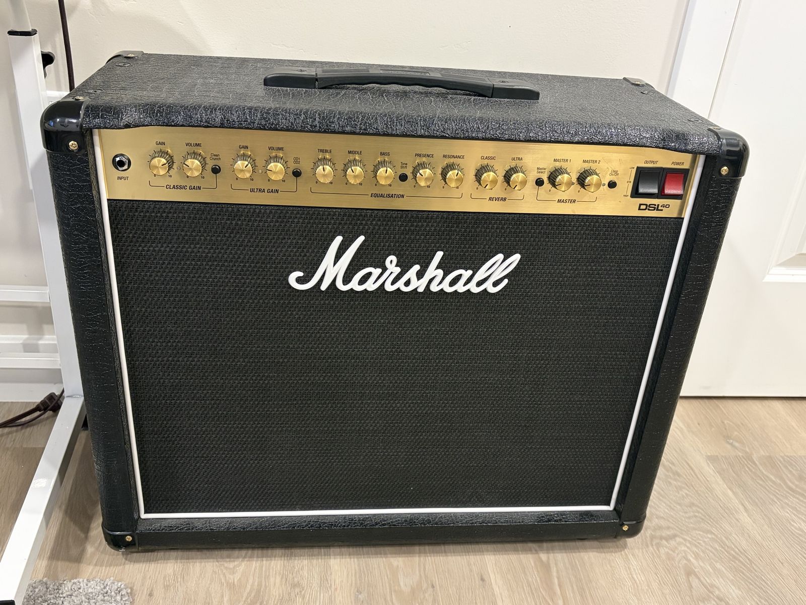 Marshall 40 DSL Guitar Amp
