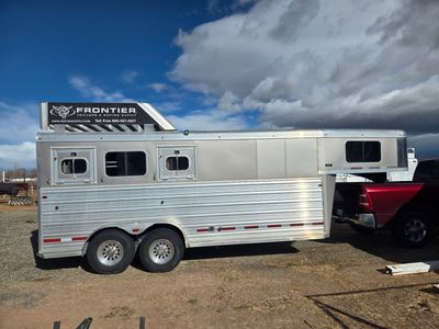 2015 3 Horse Logan Riot