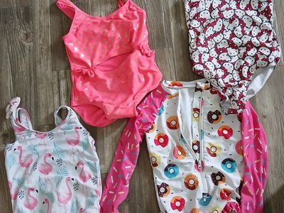 Girl swimsuits