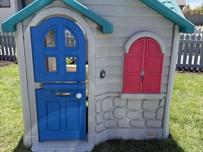 Little Tikes Playhouse