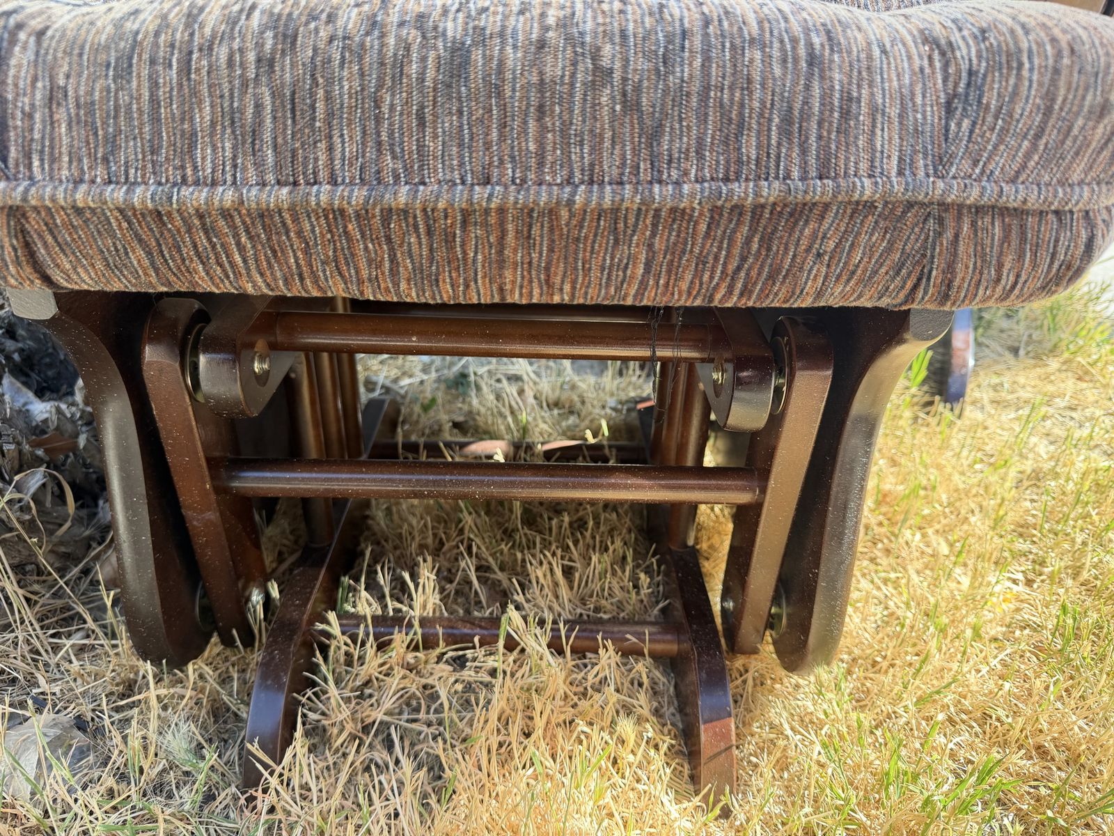 Main image 4