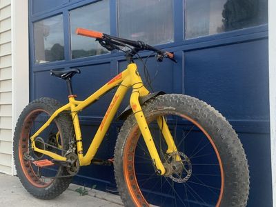 Salsa Mukluk Fat Bike Mountain Bike
