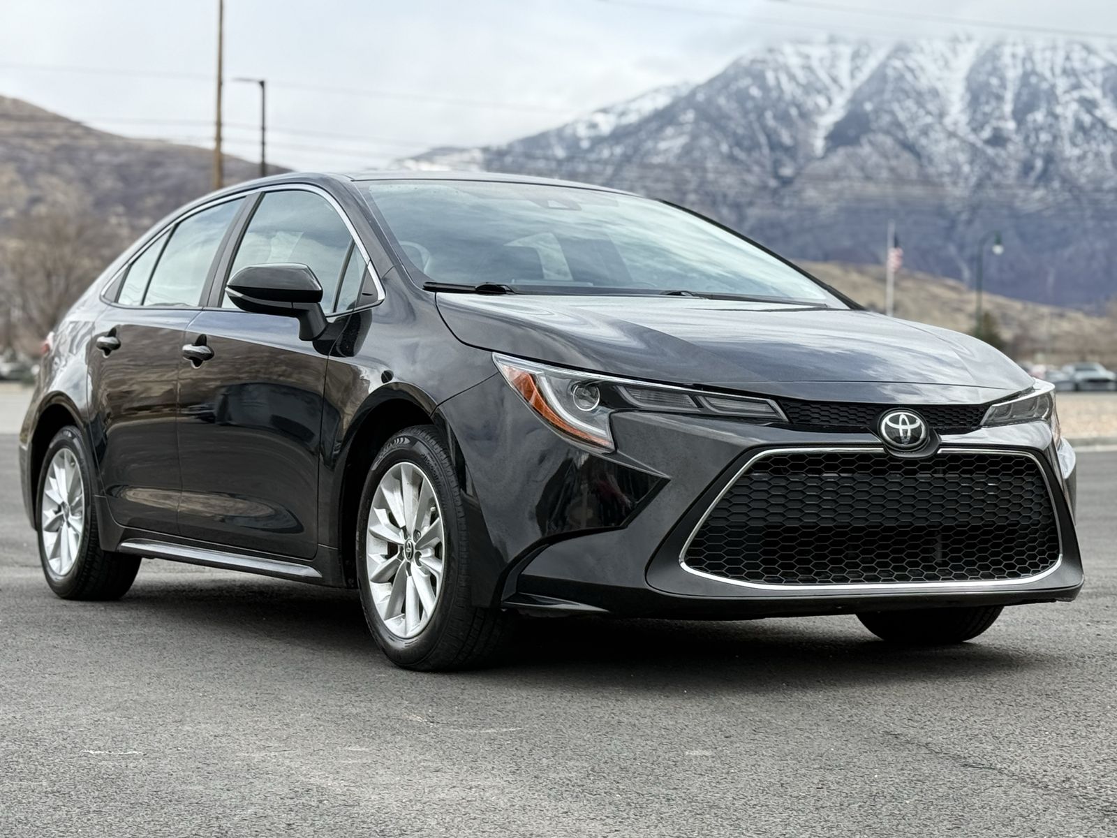 2021 TOYOTA COROLLA XLE