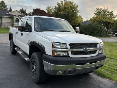 2004 Chevrolet Silverado 2500HD LS