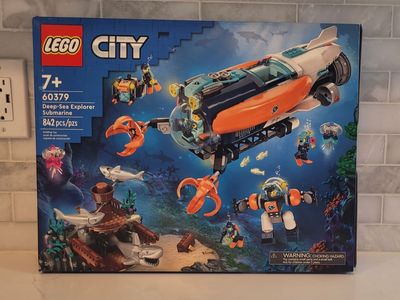 Lego Deep Sea diving set-100% complete with box and instructions