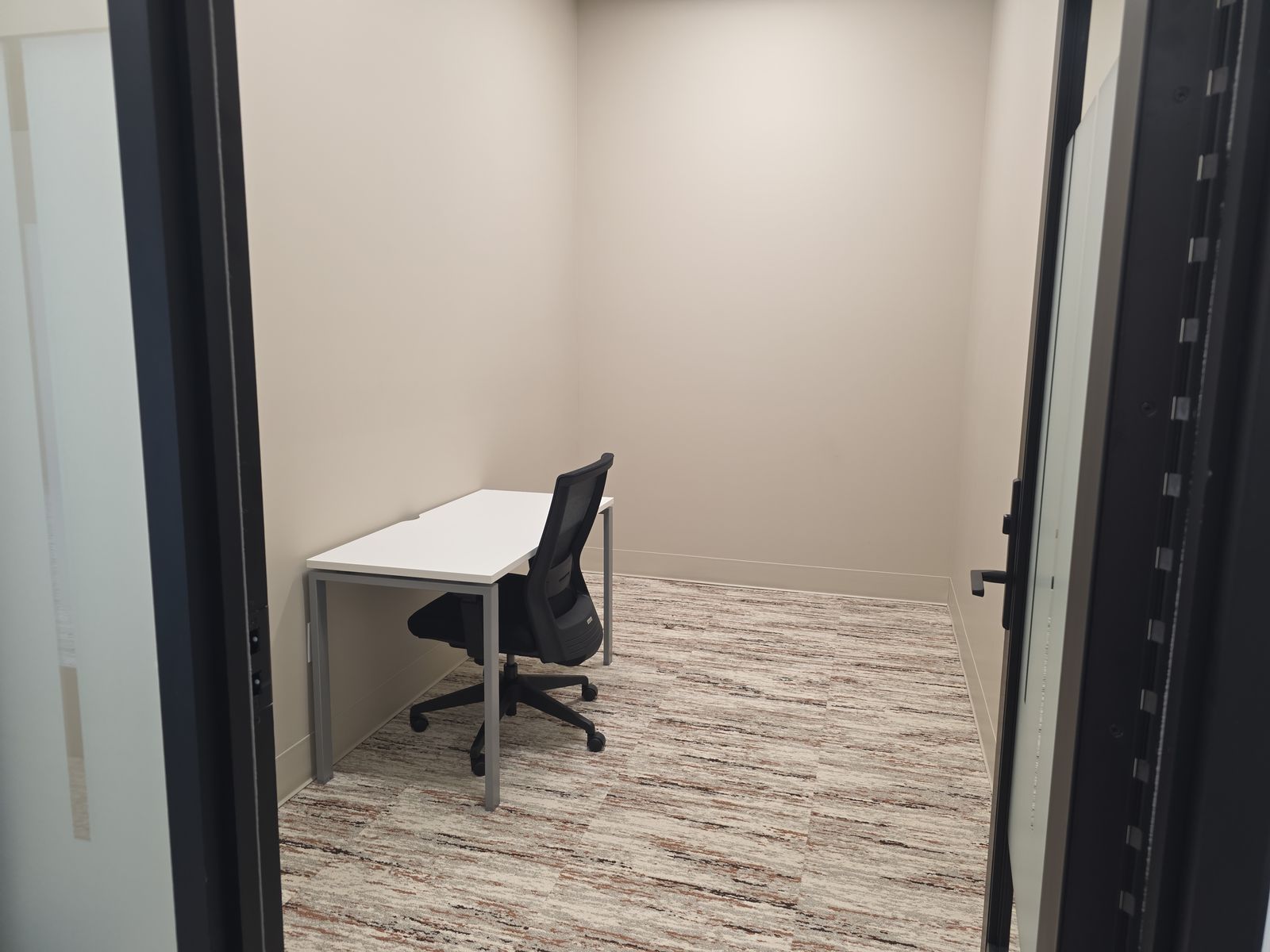 Sizzling Summer Deals on Office Space!